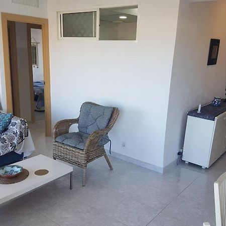 021 - Wonderful Beachfront Apartment With Stunning Sea Views Benalmádena Exterior foto